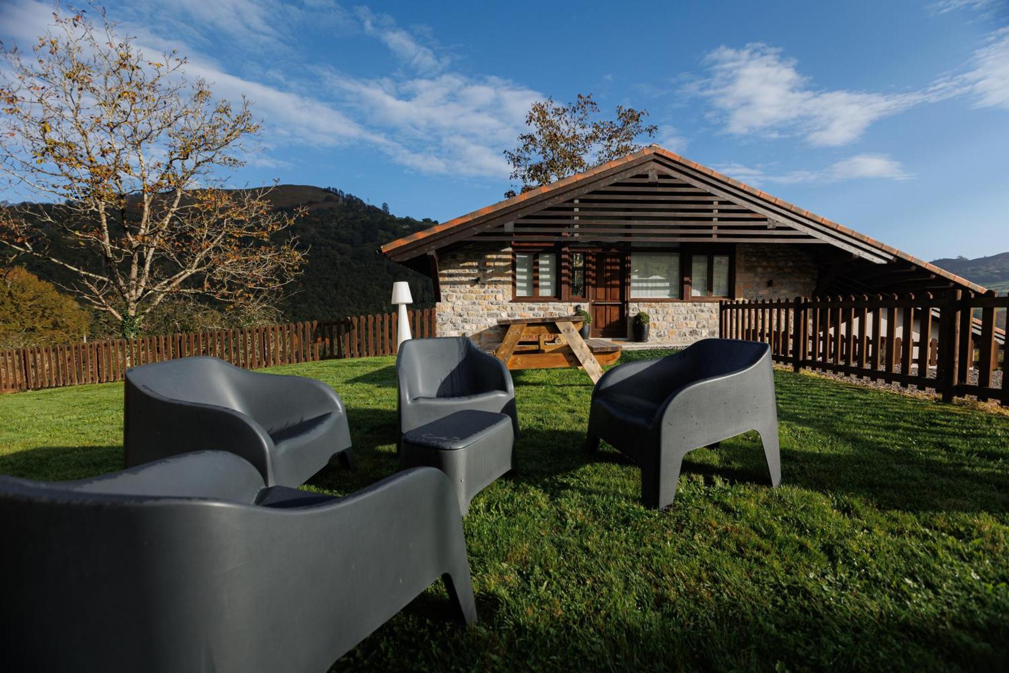 Finca La Caseria Apartamentos Onís Zewnętrze zdjęcie